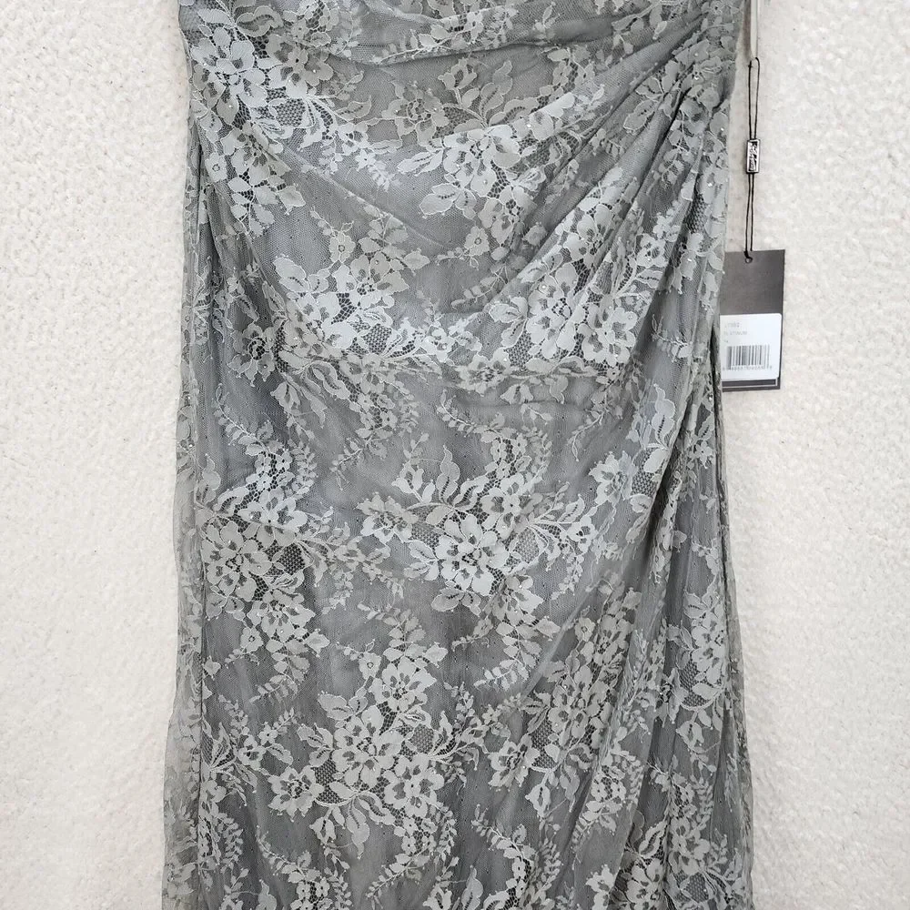 La Femme Portrait Neck Lace Gown Women's 14 Platinum Embellished Rhinestones - Picture 3 of 15